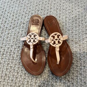 Tory Burch Mini Miller Sandals Pink Leather‎ Logo Thong Flats Women's 9